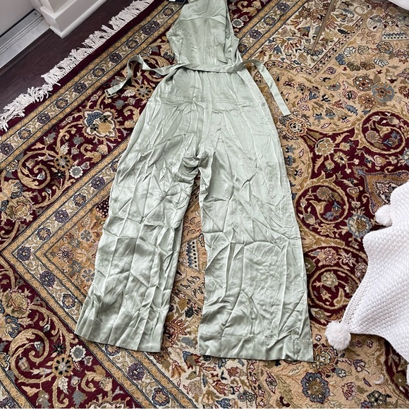 NICHOLAS Silky Jumpsuit Belted - Picture 7 of 13